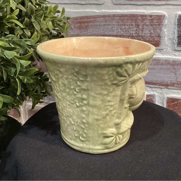 Ceramic crafted Lady Bug - Flower Pot from K’s Collection - Gently Used - Nice - Picture 5 of 10